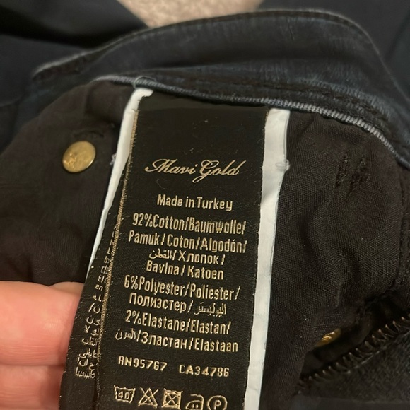 Mavi Gold Ada Mid Rise Dark Blue Wash Boyfriend Jeans 24X27 - Picture 2 of 14